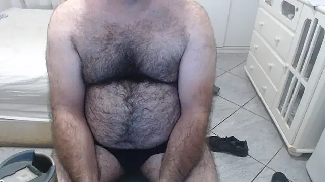 mysterbearmg (Ask my age) - #beardy #brazilian #cam2cam #daddies #ejaculation #flashing #gays #handjob #hd #masturbation #medium #middle-priced-privates #portuguese-speaking #recordable-privates #recordable-publics #small-audience #striptease #white
