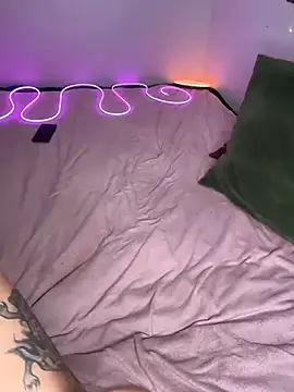 Mizztikaa live cam on StripChat