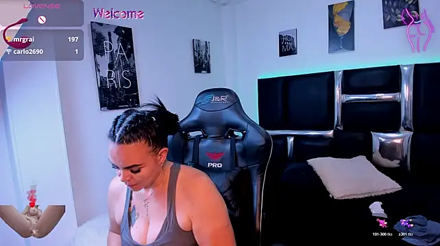victoria_mooree webcam