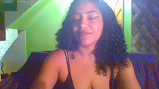 savanahottie (F young) - naked- peladinha