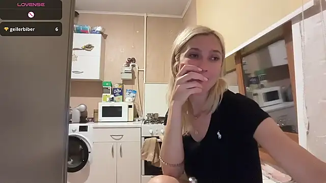 AngelJeni live cam on StripChat