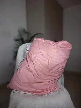 mary_ivett (F young) - Make my pussy get wet love
