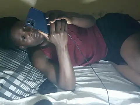 cute-shamza live cam on StripChat