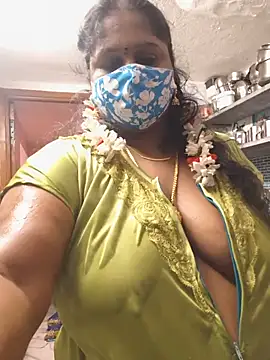 yalini1431 (F milf) - Boobs