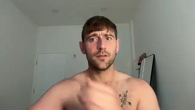 lukegunn (M young) - CUMSHOW @ GOALLL!!!