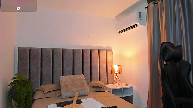 SamanthaSmithx webcam