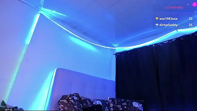 Ethan_Boyy live cam on StripChat