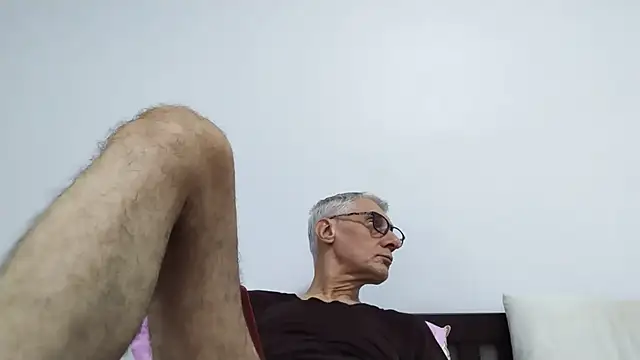 BIGUNCUTHARDCOCK