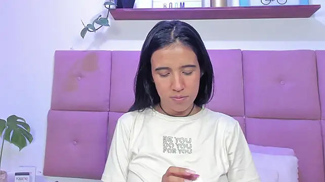 Piinksoul149 live webcam