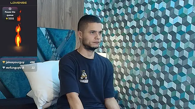 Joaho_Fernandez live cam on StripChat