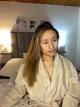 Victoria_Hils