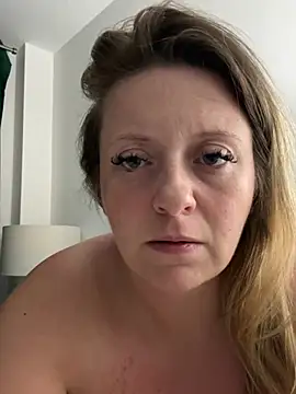 Poppyshaw_