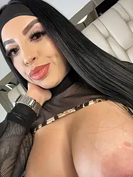 ALISSON_FOXXX1