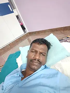 paramkeerthi (M young) - Live nude masturbatioGum show 30 minute