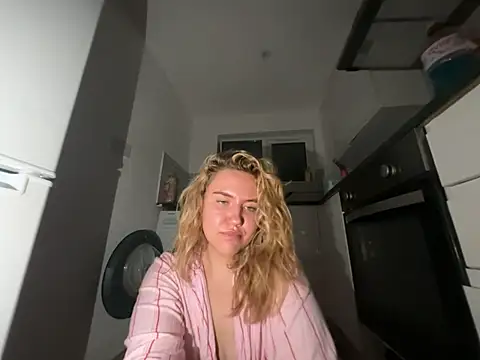 MaddyCherryX