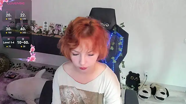 Inferno_kitten live cam on StripChat
