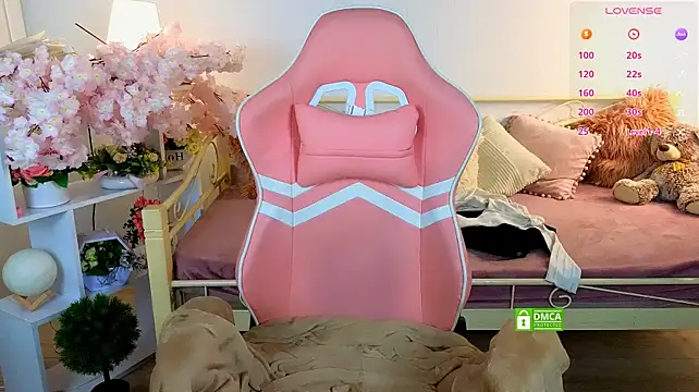 _Eliizabeth_ live cam on StripChat