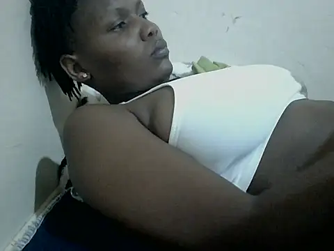 Midnightnova1 live cam on StripChat