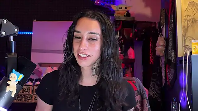 xoFrankie live cam on StripChat