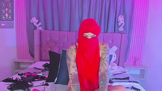 nayla-mouna (F young) - Doggy style+ slap ass X5 😍😋