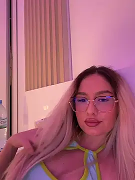 mollyxxx live cam on StripChat