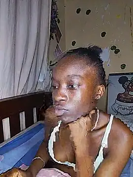 Nadama live cam on StripChat