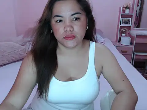 Pinay_SweetHeartx live cam on StripChat