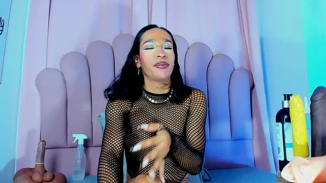 NicoleMadrird live webcam