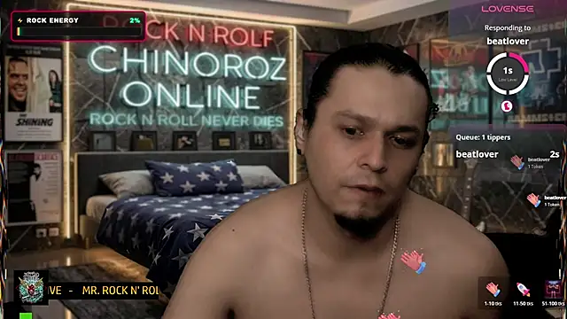chino_roz live cam on StripChat