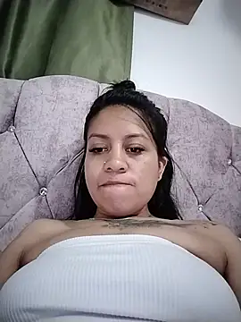 Tiphanydirty3 live cam on StripChat