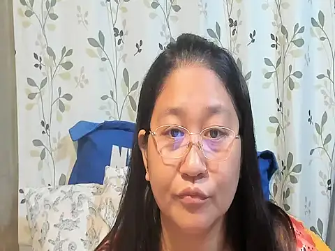 CHUBBY_ANGEL09 live cam on StripChat