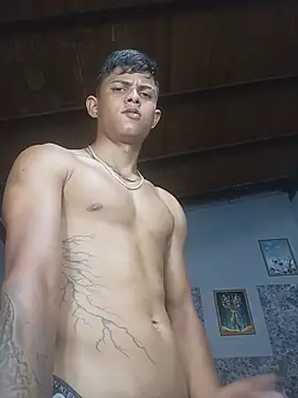 God_Eros_23cm