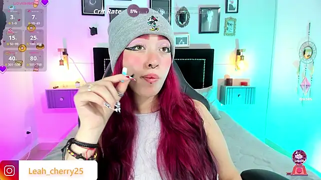 Leah_cherry live cam on StripChat