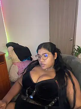 paola091 live cam on StripChat