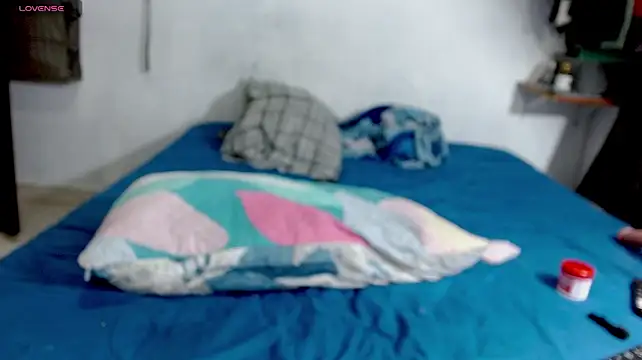mia_rossetty (G milf) - BIG SQUIRT