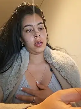Luianna live cam