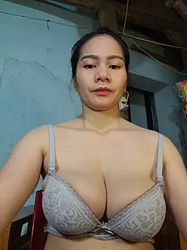 Nice_16 live cam on StripChat