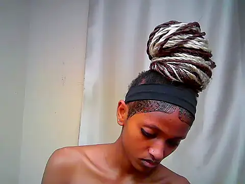 Qute_nimple