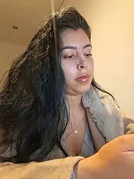 Luianna live cam