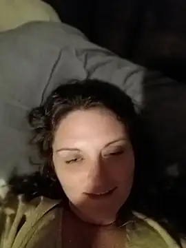 Harley428 live cam on StripChat