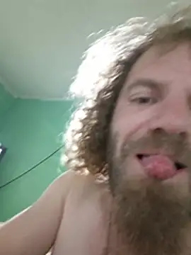 luki131291 live cam on StripChat