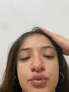 Alicia_ALICIA live cam on StripChat