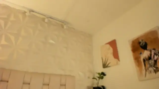 lea_walkerr live cam on StripChat