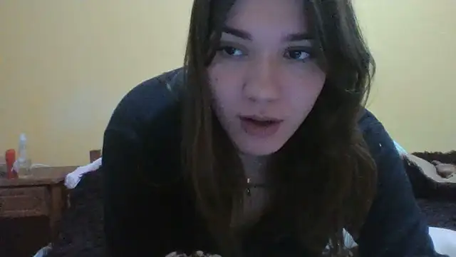 frutillitaaok_ live sex cam