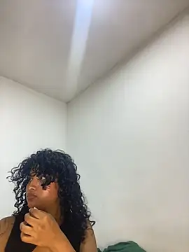 maryale01 live cam on StripChat