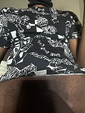 Gifttheskimaskboy420 live cam on StripChat