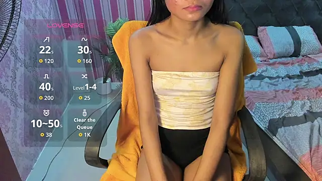 Mica_Jones