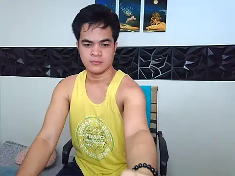 yourmikexxx (Ask my age) - LETS PLAY AND CUM IM LOADED