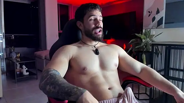 Valenthino_Salvatore live cam on StripChat