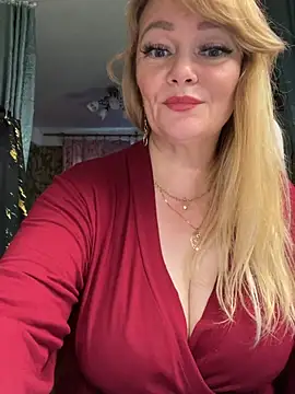 Sweet-blonde